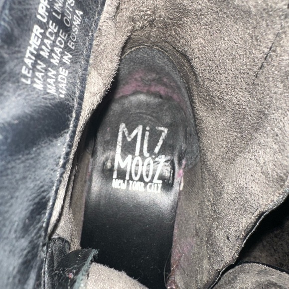 Miz Mooz  Buckle Ankle Boots Black. Not sure of style. Gently worn see pic - Picture 6 of 11